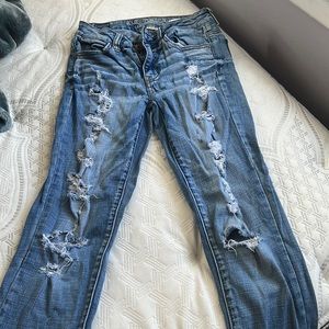 American eagle ripped jeans